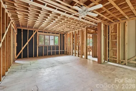 120 Stovall Street Waynesville NC 28786