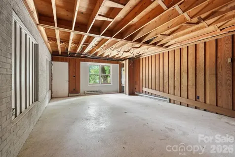 120 Stovall Street Waynesville NC 28786