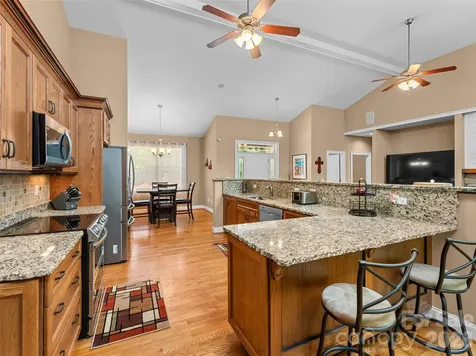 25 Linden Turn S Hendersonville NC 28739