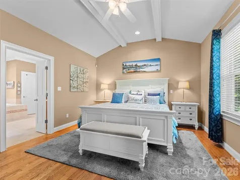 25 Linden Turn Hendersonville NC 28739