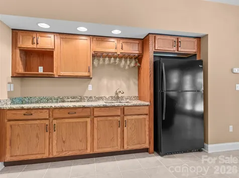 25 Linden Turn S Hendersonville NC 28739