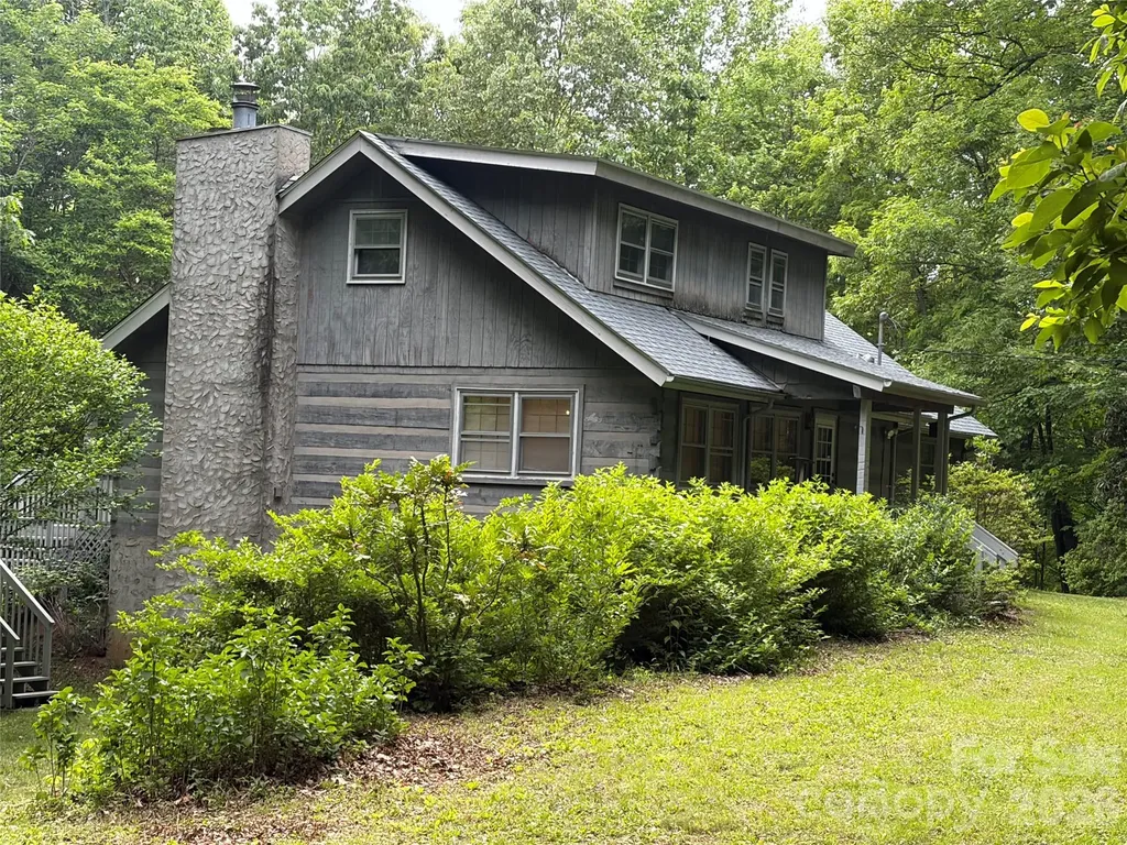 377 Woodstream Road Waynesville NC 28786