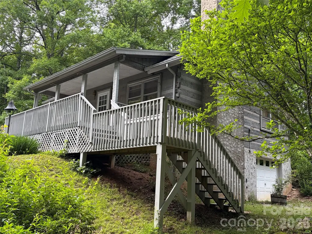 377 Woodstream Road Waynesville NC 28786