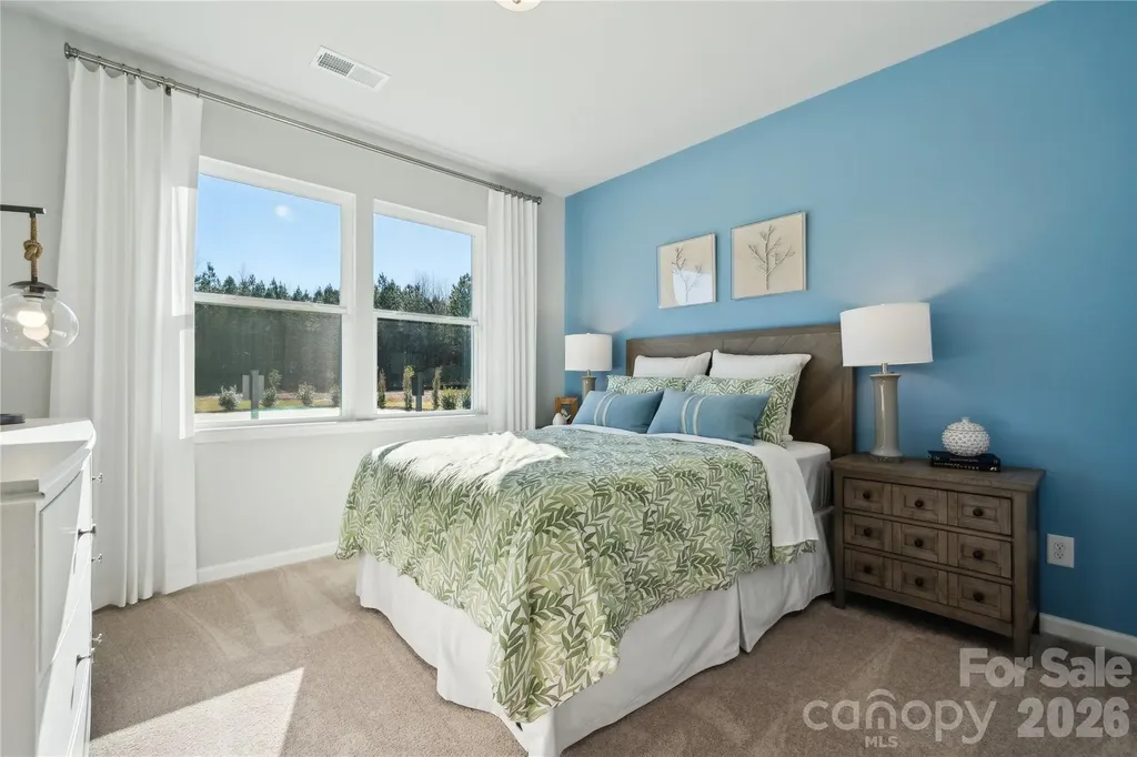 6521 Alanbrook Road Charlotte NC 28215