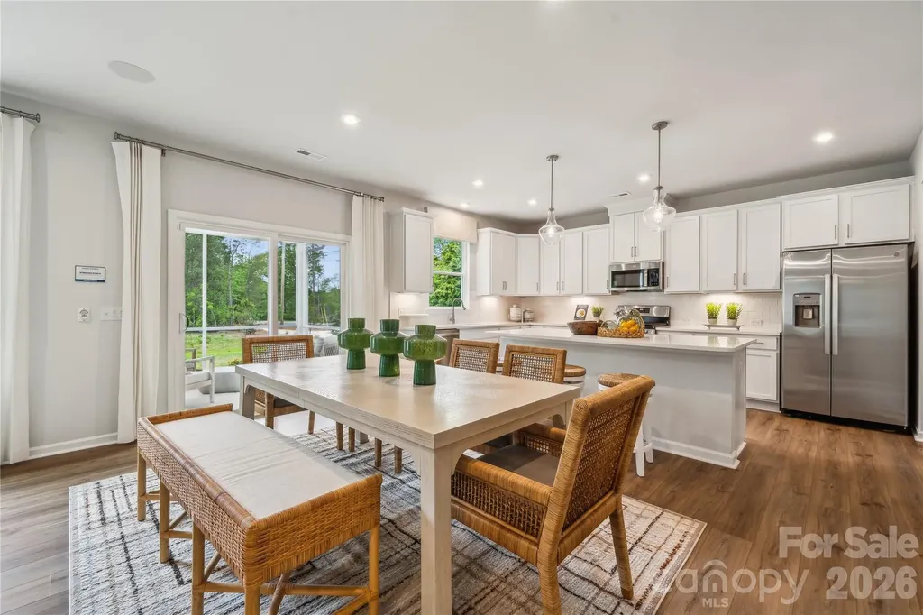 6521 Alanbrook Road Charlotte NC 28215