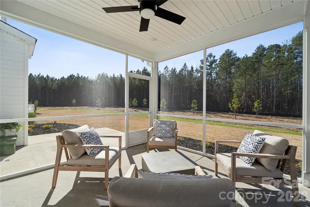6521 Alanbrook Road Charlotte NC 28215