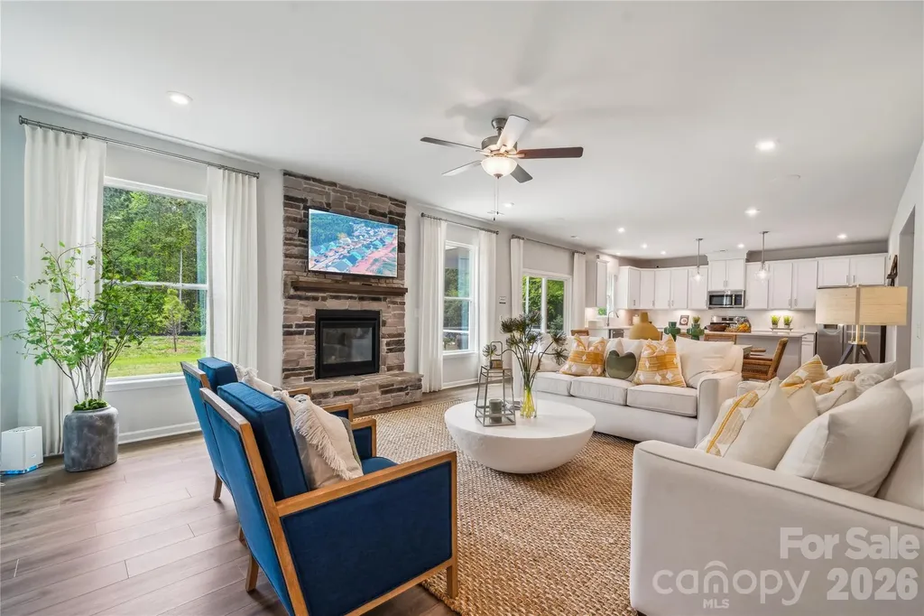 6521 Alanbrook Road Charlotte NC 28215