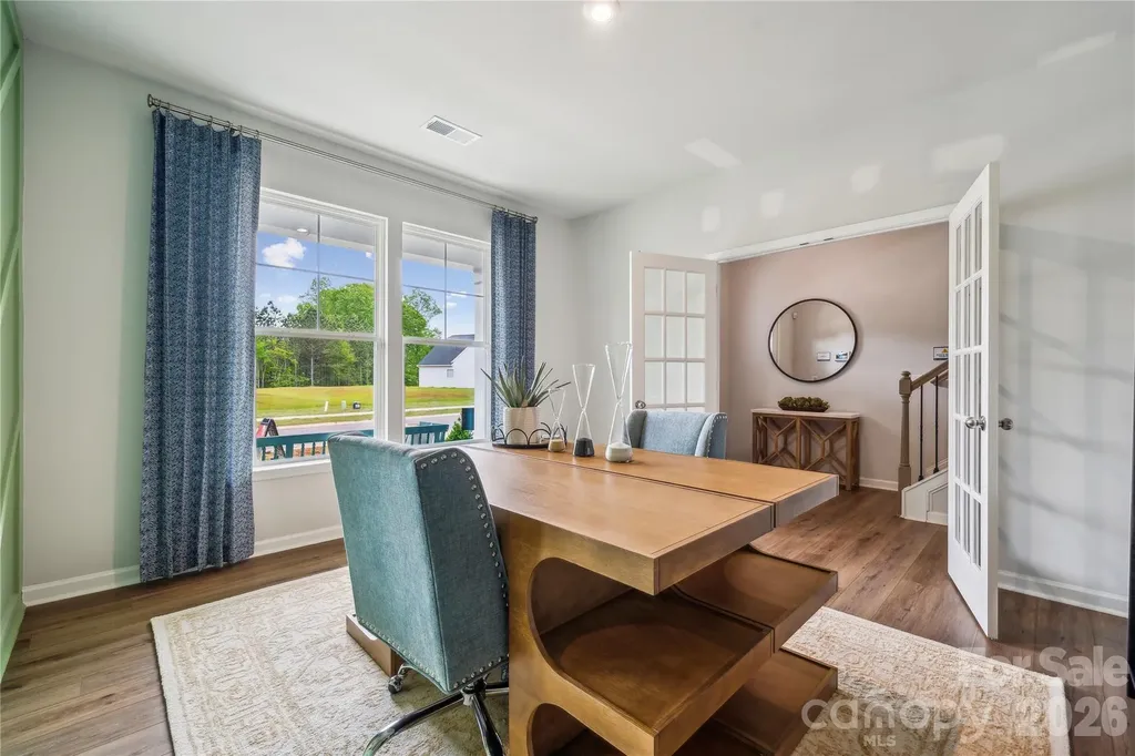 6521 Alanbrook Road Charlotte NC 28215