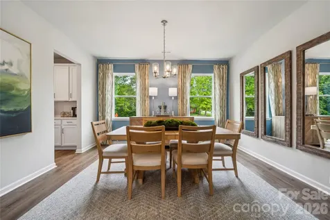 6521 Alanbrook Road Charlotte NC 28215