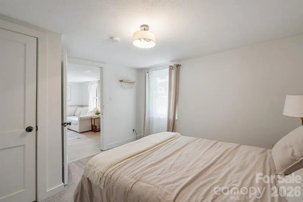 161 Holman Street Mocksville NC 27028