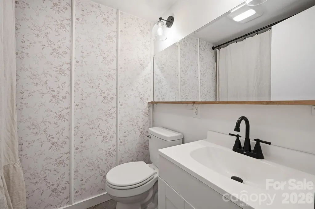 161 Holman Street Mocksville NC 27028