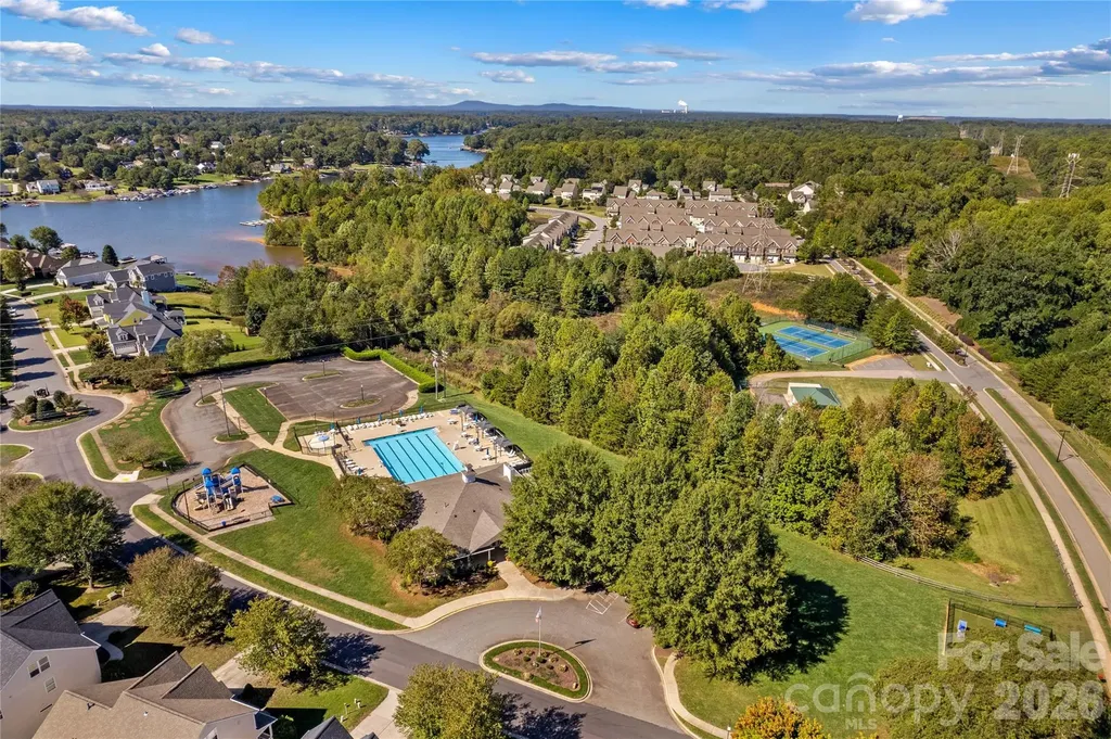 104 Middleton Place Mooresville NC 28117