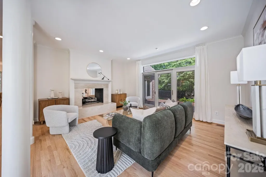 5901 Marsailles Court Charlotte NC 28277