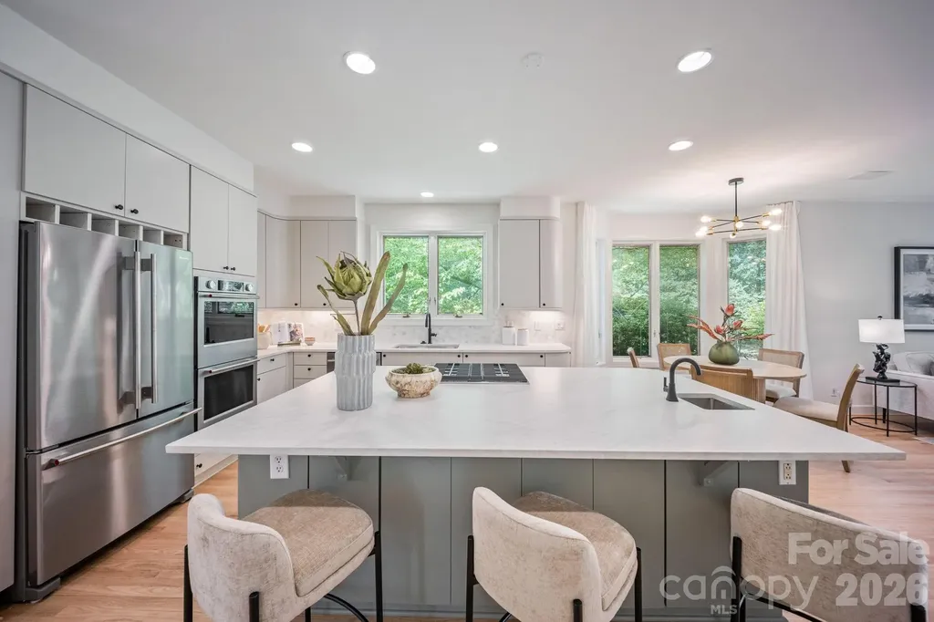 5901 Marsailles Court Charlotte NC 28277
