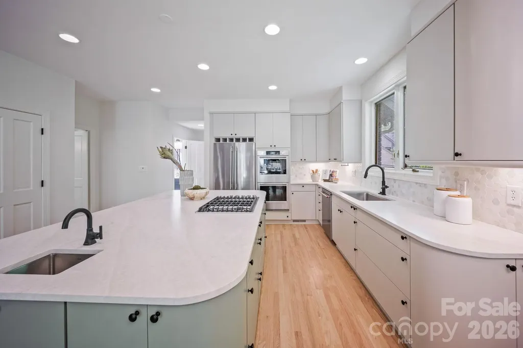5901 Marsailles Court Charlotte NC 28277