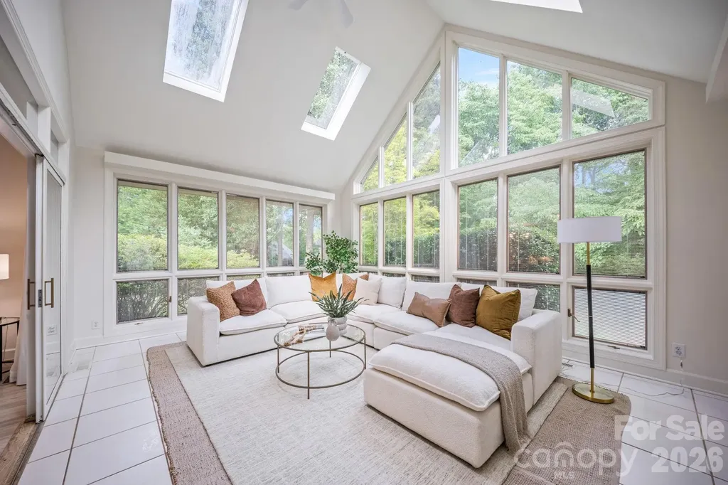 5901 Marsailles Court Charlotte NC 28277