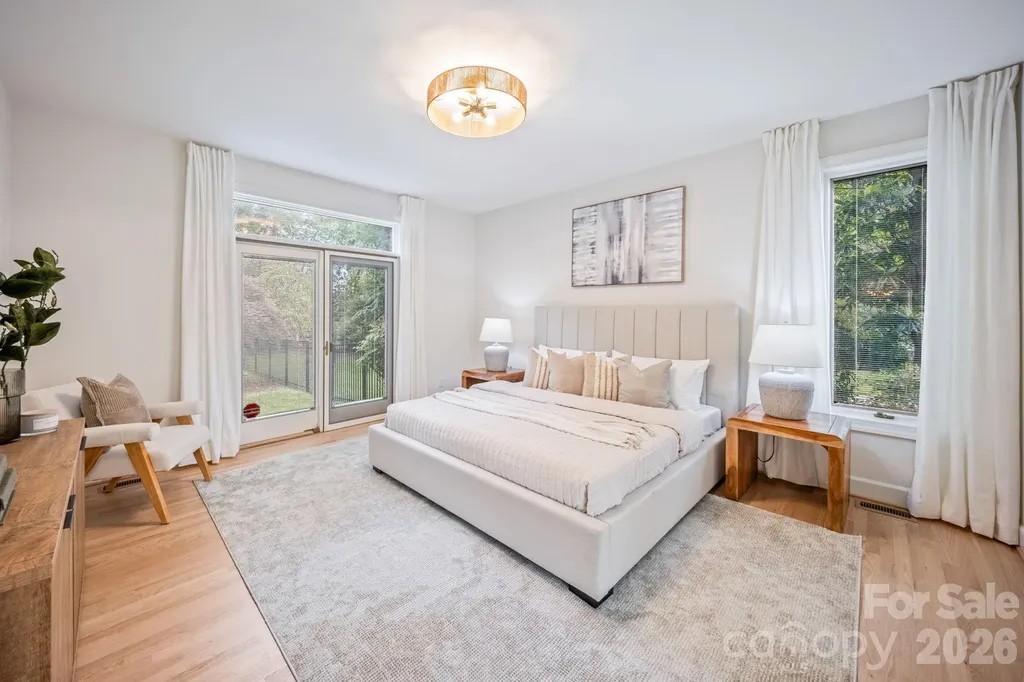 5901 Marsailles Court Charlotte NC 28277