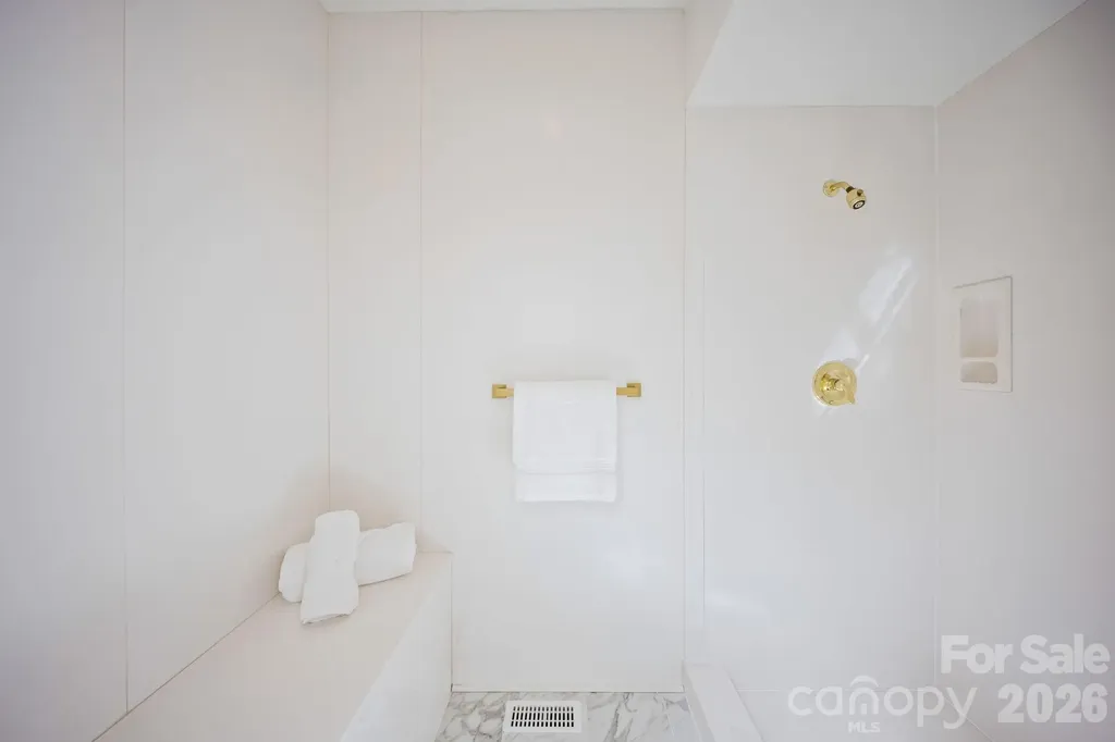 5901 Marsailles Court Charlotte NC 28277