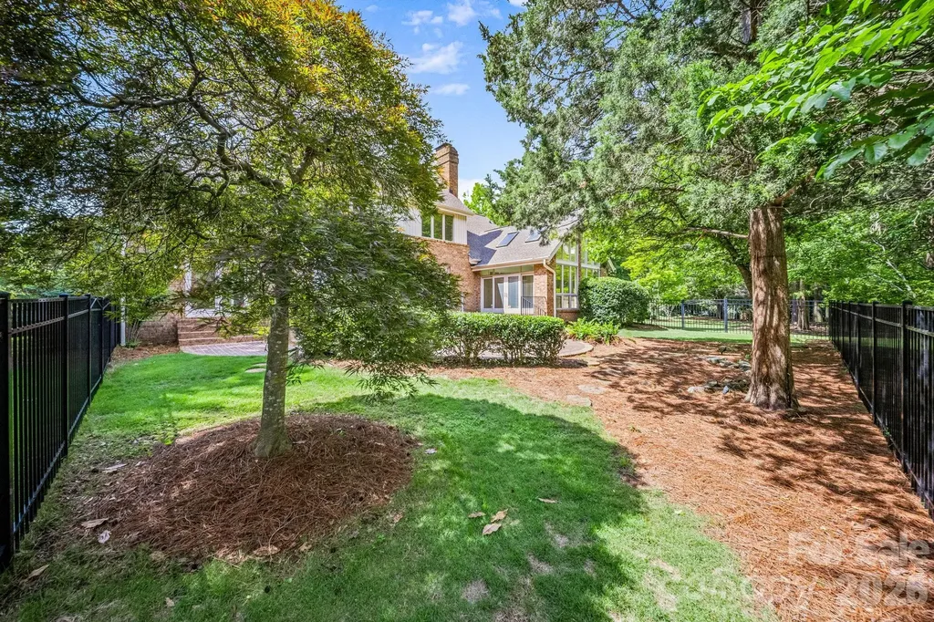 5901 Marsailles Court Charlotte NC 28277