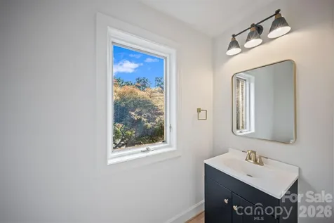 5901 Marsailles Court Charlotte NC 28277