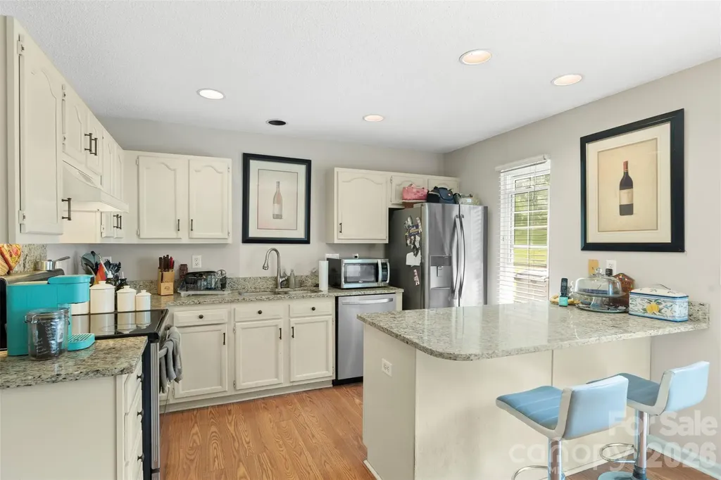 9005 Four Mile Creek Road Charlotte NC 28277
