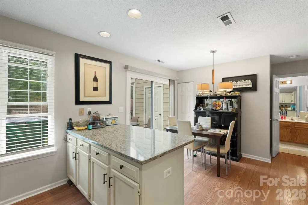 9005 Four Mile Creek Road Charlotte NC 28277