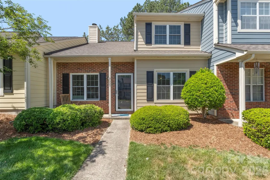 9005 Four Mile Creek Road Charlotte NC 28277