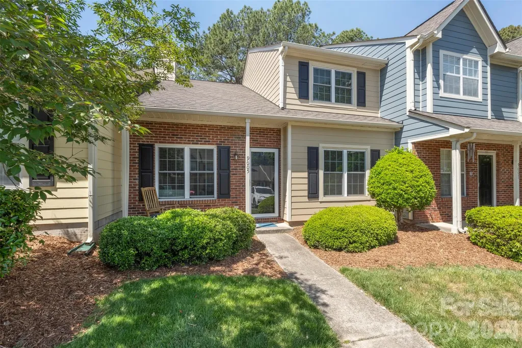 9005 Four Mile Creek Road Charlotte NC 28277