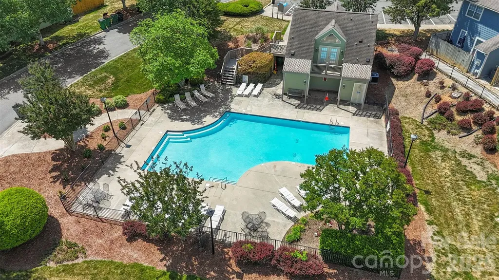 9005 Four Mile Creek Road Charlotte NC 28277