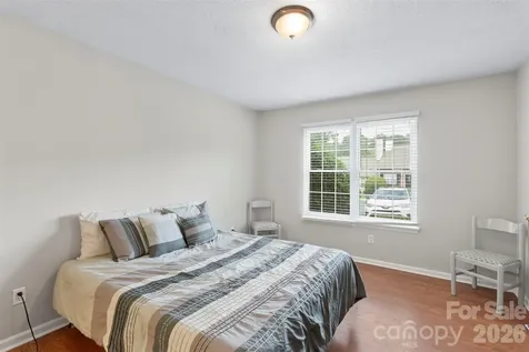 9005 Four Mile Creek Road Charlotte NC 28277