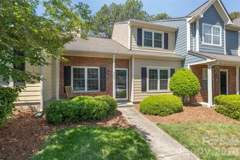 9005 Four Mile Creek Road Charlotte NC 28277