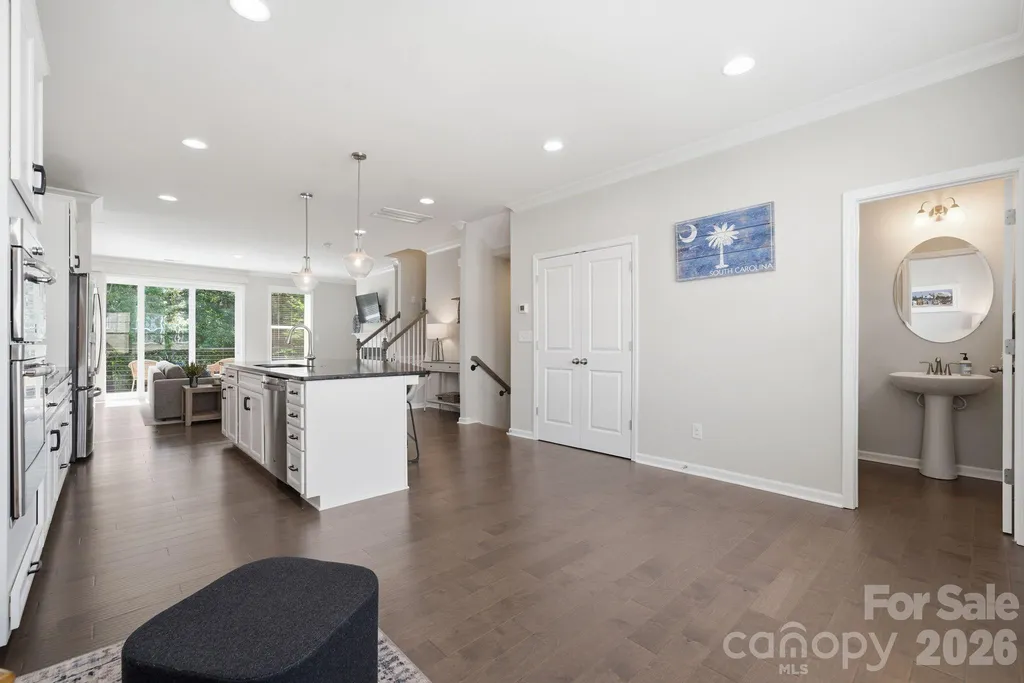 507 Upper Stone Circle Charlotte NC 28211
