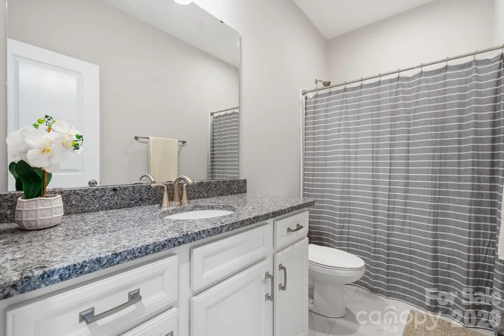 507 Upper Stone Circle Charlotte NC 28211