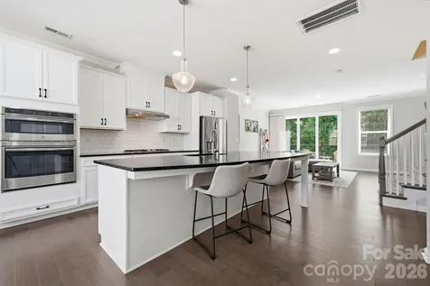 507 Upper Stone Circle Charlotte NC 28211