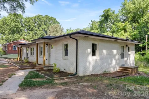 2237-2239 Catawba Heights Road Lincolnton NC 28092