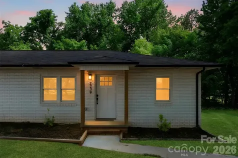 2237-2239 Catawba Heights Road Lincolnton NC 28092