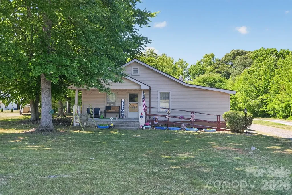 512 W Bank Street Salisbury NC 28146