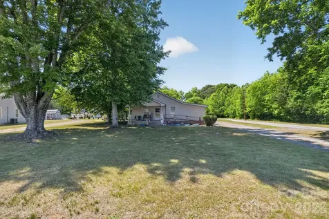 512 W Bank Street Salisbury NC 28146