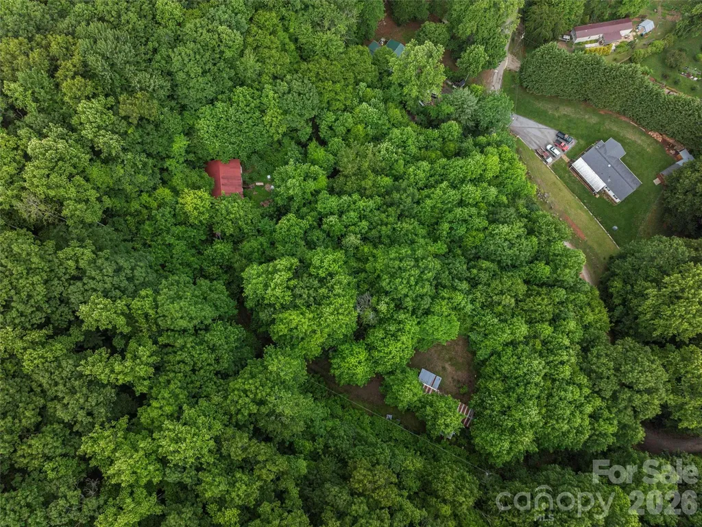 68 Long Ridge Road Candler NC 28715