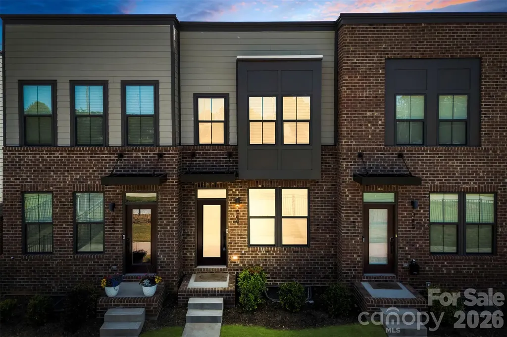 Charlotte NC, 1049 Simcoe Lane