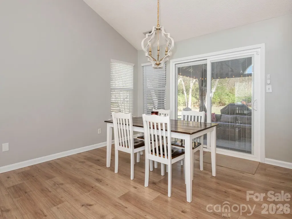 3930 Huntmeadow Drive Charlotte NC 28269