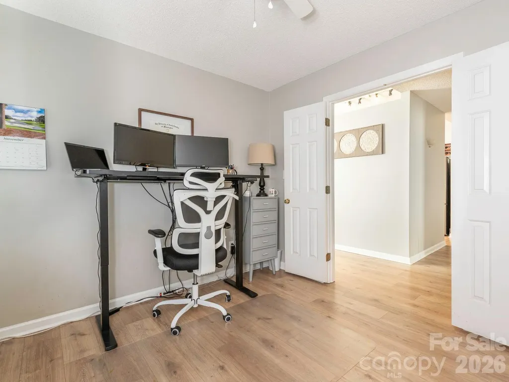 3930 Huntmeadow Drive Charlotte NC 28269