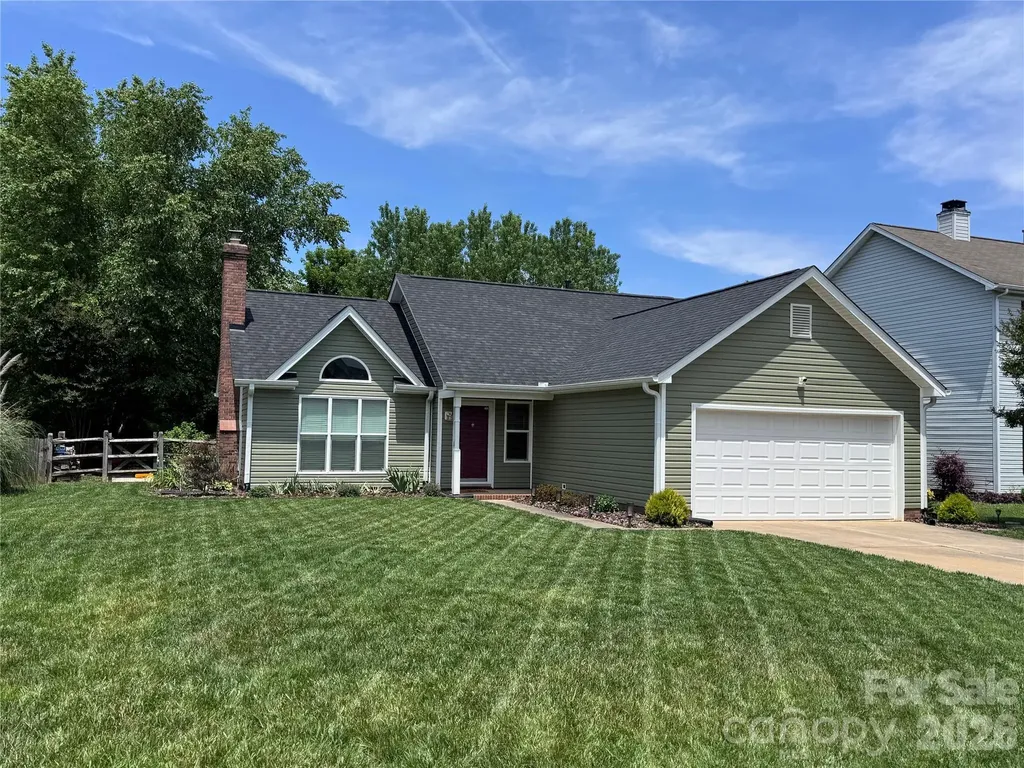 3930 Huntmeadow Drive Charlotte NC 28269
