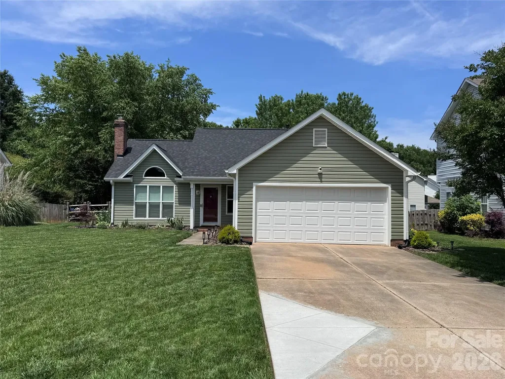 3930 Huntmeadow Drive Charlotte NC 28269