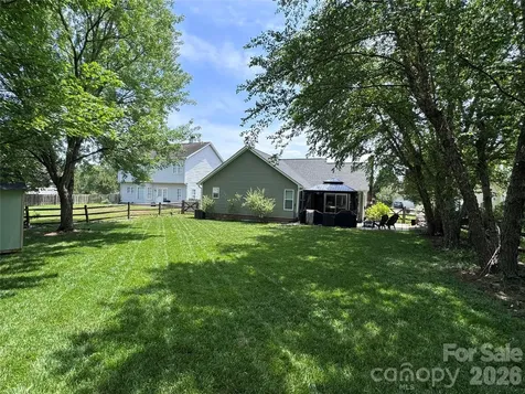 3930 Huntmeadow Drive Charlotte NC 28269
