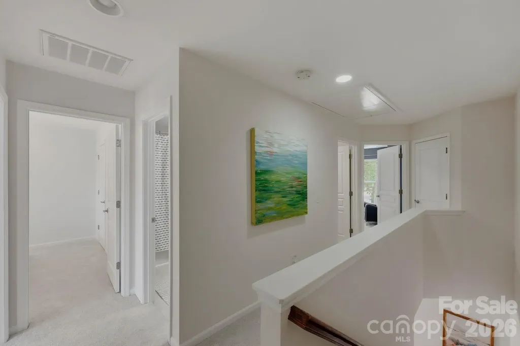 2403 Diplomat Lane Charlotte NC 28210
