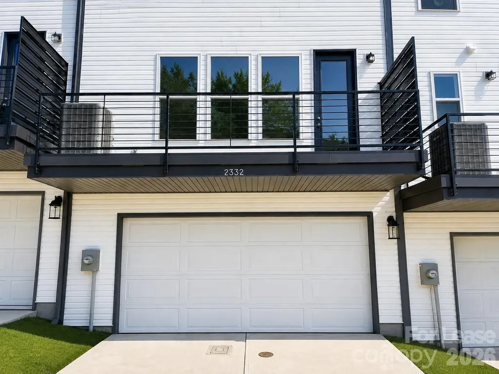 2332 Donnely Hills Lane Charlotte NC 28262