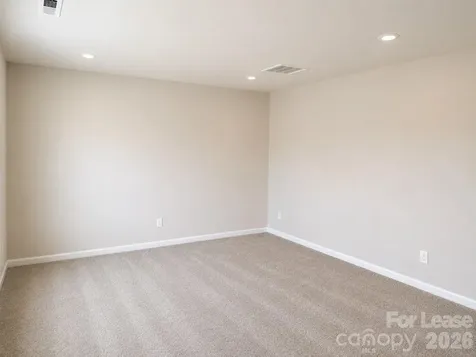 2332 Donnely Hills Lane Charlotte NC 28262