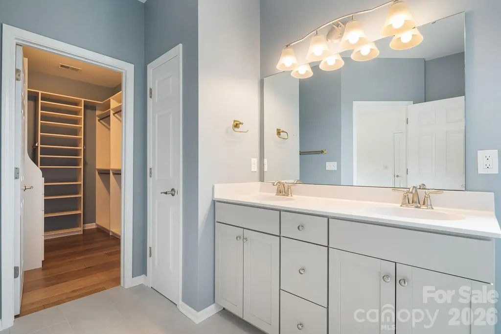 190 Water Leaf Drive Weaverville NC 28787