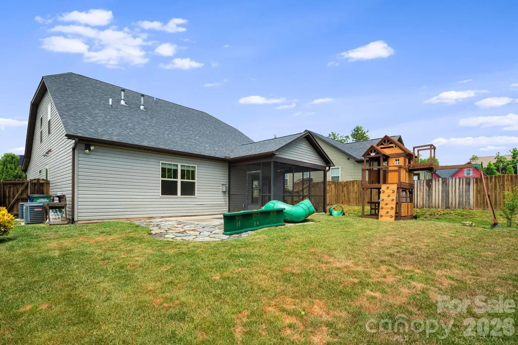190 Water Leaf Drive Weaverville NC 28787